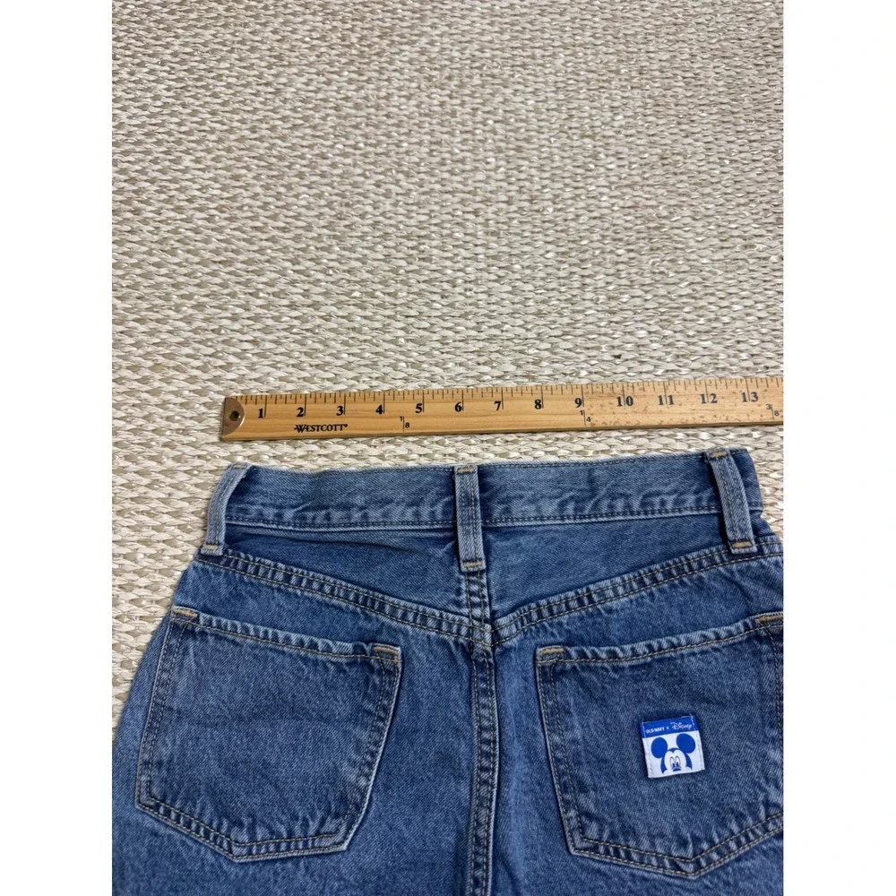 Old Navy Disney world Girls Minnie Mouse Embroidered Denim Jean Shorts Size 12